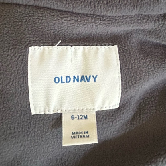 Old Navy Baby Polka Dot Puffer Vest - Picture 3 of 4